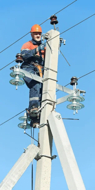 EPPs para Trabajos Eléctricos: Seguridad y Protección en Entornos de Alto Riesgo 2 Electrico 2